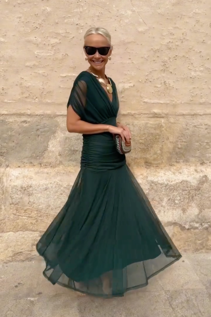 Luisa | Elegante vestido largo de fiesta con escote en V