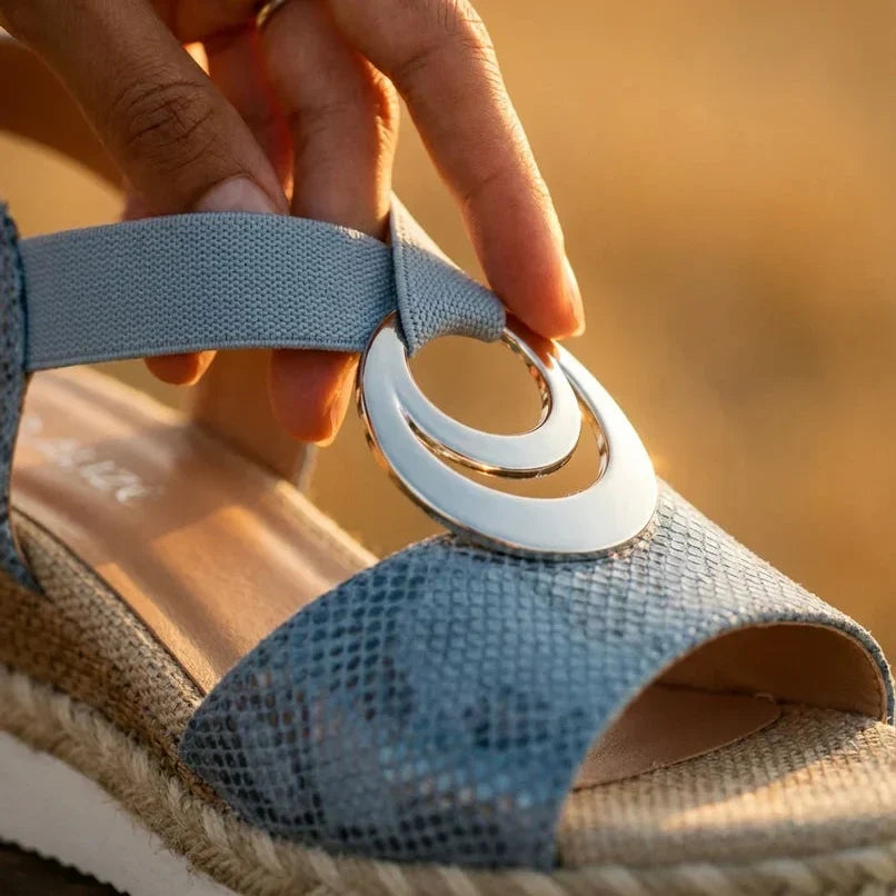 Serena — Sandalias Confort